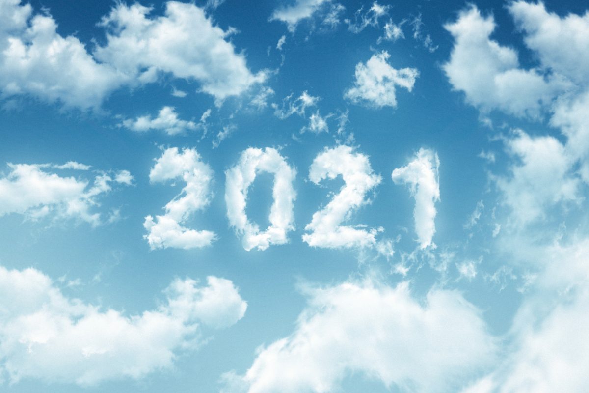 Clouds shaped in the date '2021'